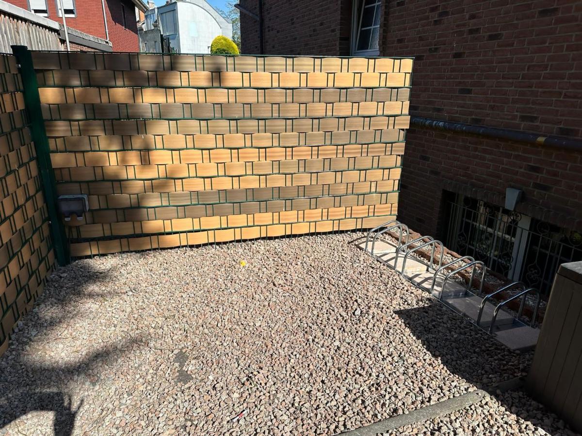 Apartment Nahe Naturschutzgebiet „Wurmtal“ ヴュルゼレン エクステリア 写真